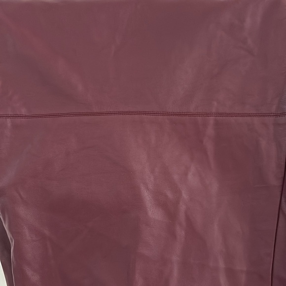 Eloquii Burgundy, Faux Leather,  Wide Leg, Pleated Pants. Matte Finish. Size 24 - Picture 4 of 10